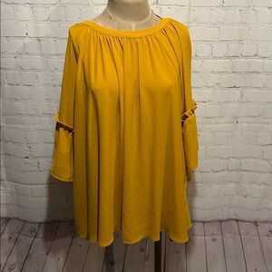 Eloquii ruffles sleeves women’s mustard blouse size 18